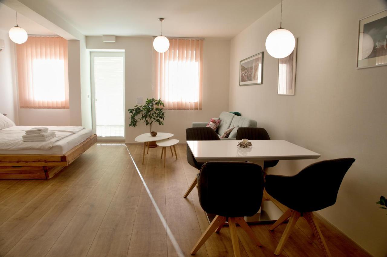 Mikulov Apartments - Apartman Radka Екстер'єр фото